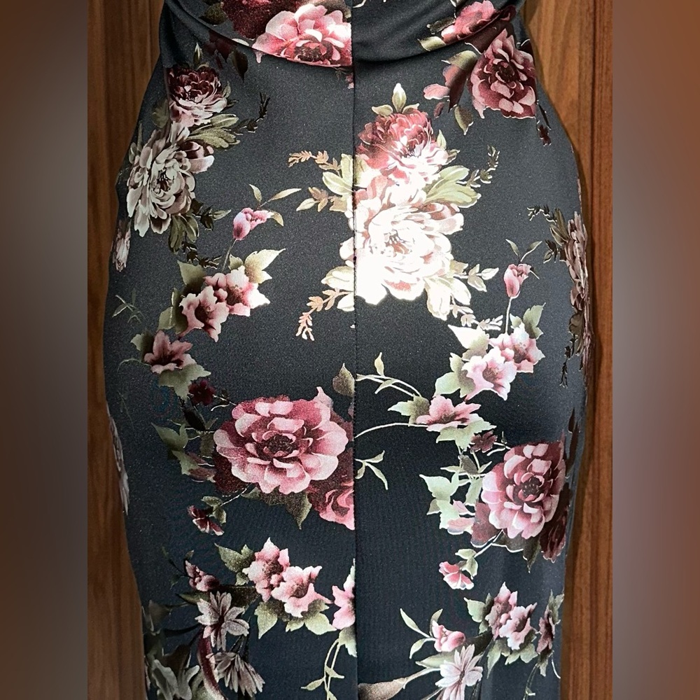 Lovely Day Black Sheath Midi Dress Sleeveless Bateau - Picture 6 of 12